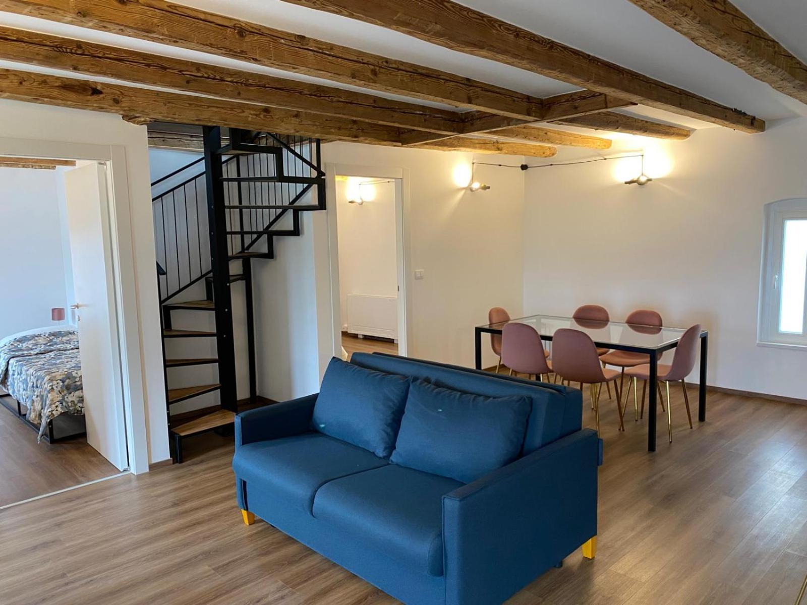 Al Fronte Mare Suites Apartments 穆贾 外观 照片