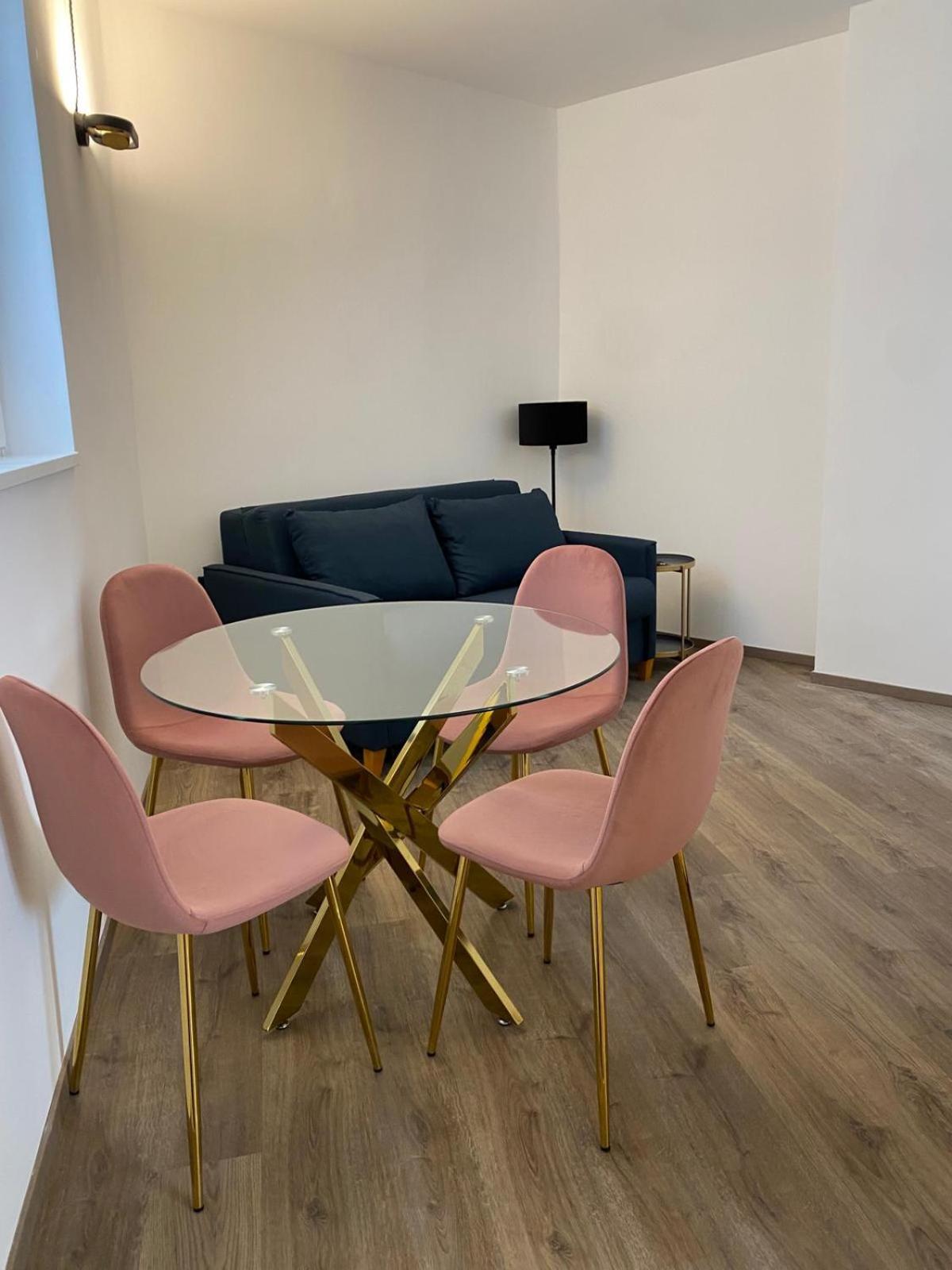 Al Fronte Mare Suites Apartments 穆贾 外观 照片