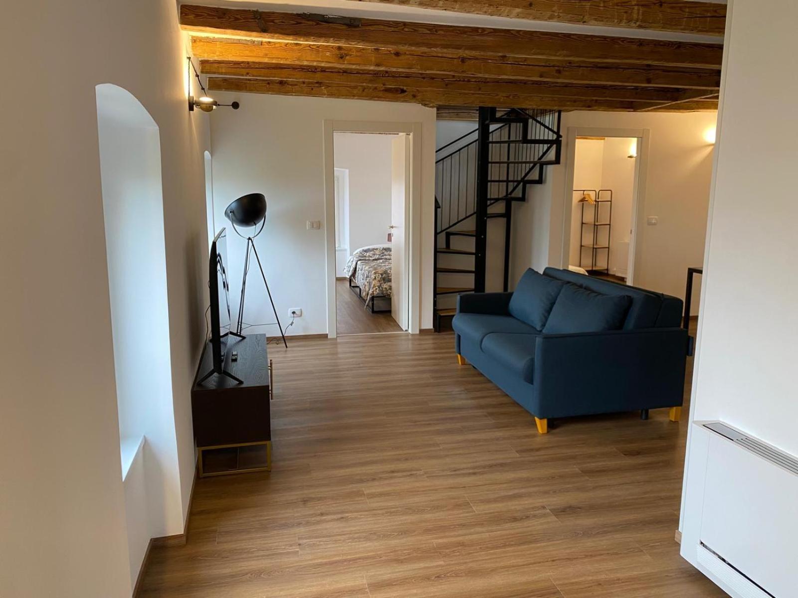 Al Fronte Mare Suites Apartments 穆贾 外观 照片