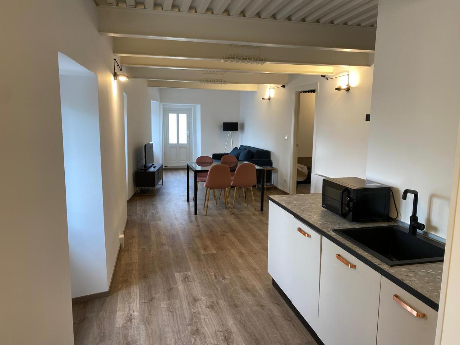 Al Fronte Mare Suites Apartments 穆贾 外观 照片